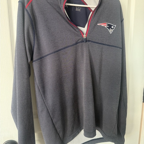 NFL Patriots Quarter-Zip Jacket - Picture 3 of 6